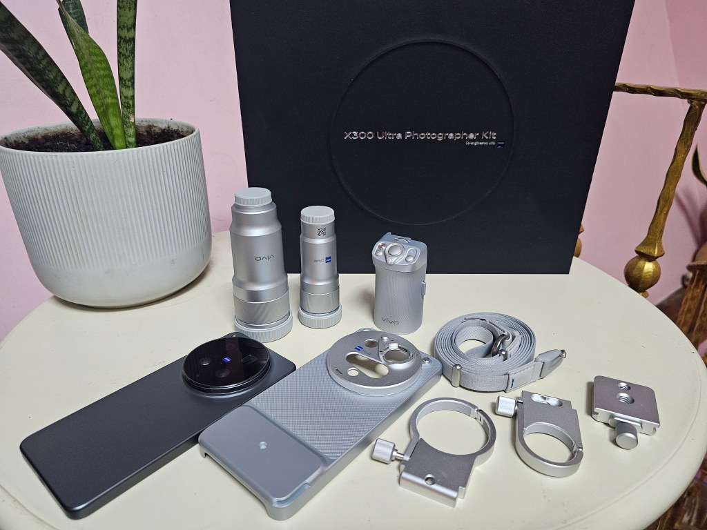 vivo X300 Ultra with Photographer Kit Reviewed – the phone that